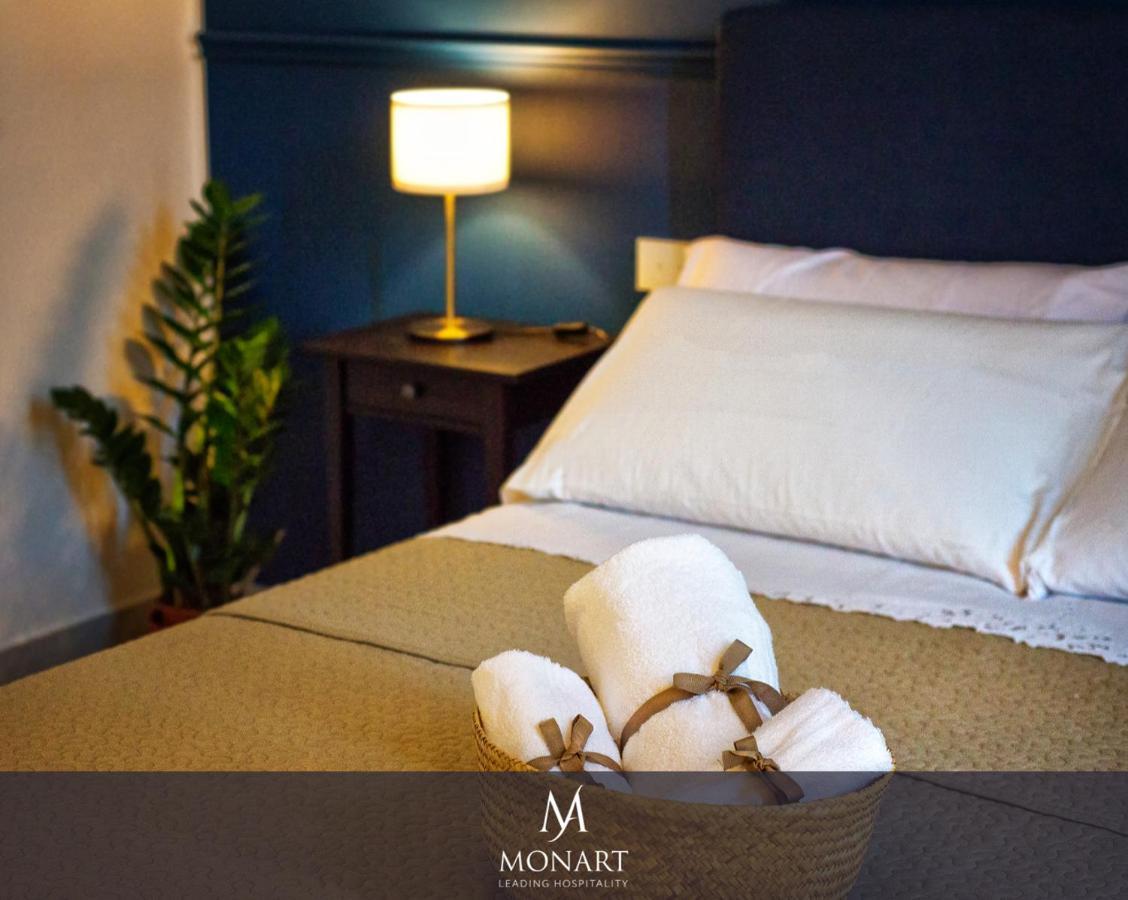 Pensión Monart Hospitality Cavour